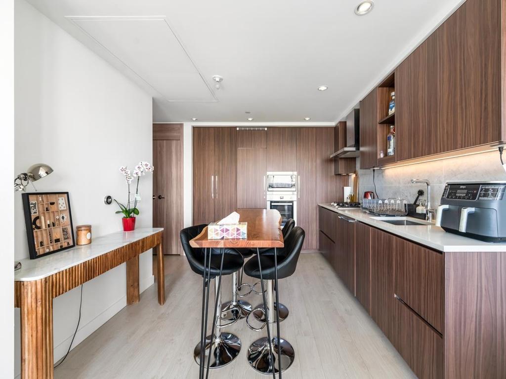 Listing Image for R3100681