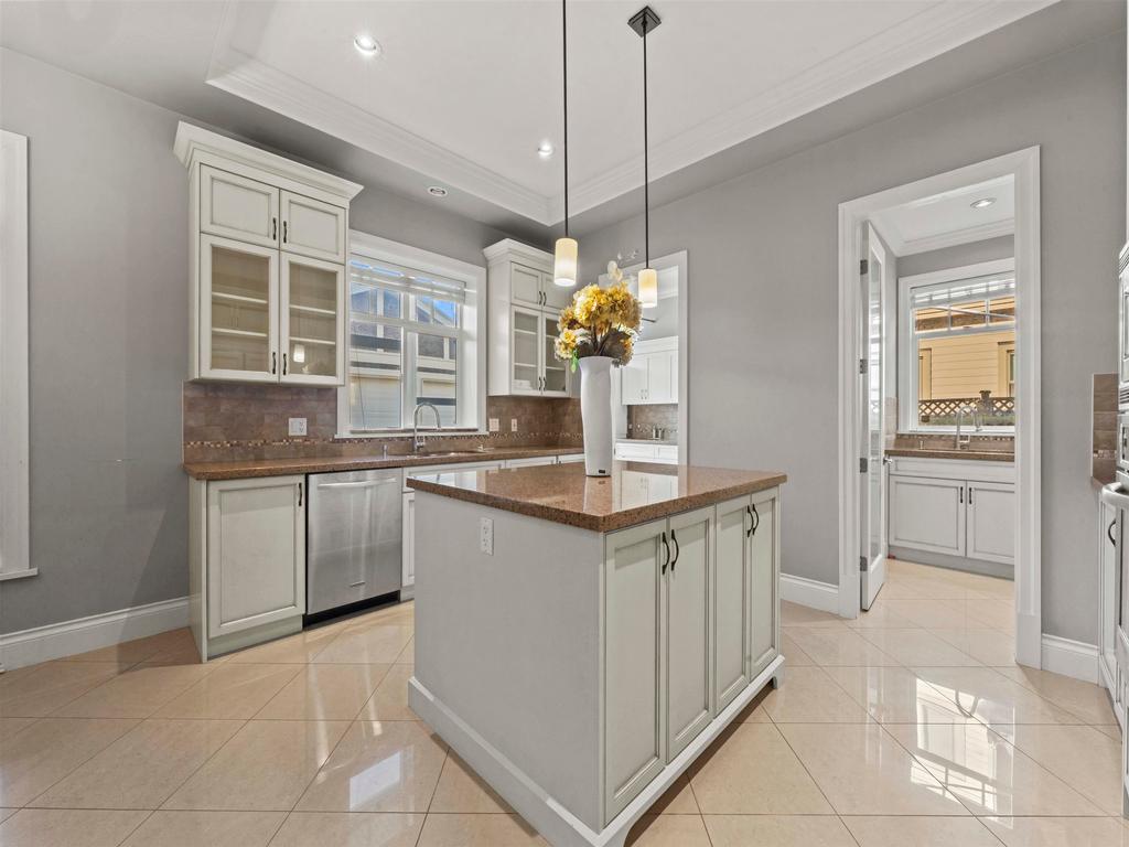 Listing Image for R3100683