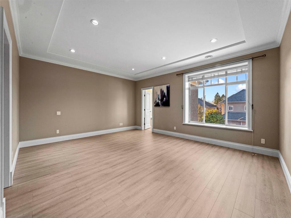 Listing Image for R3100683