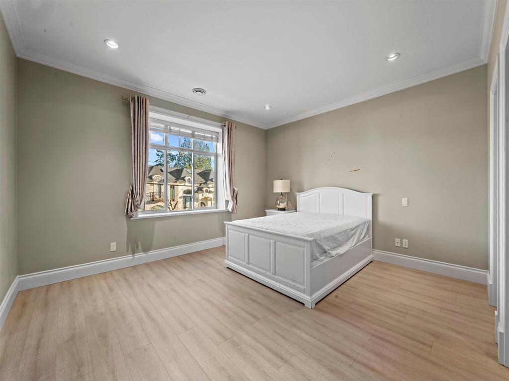 Listing Image for R3100683