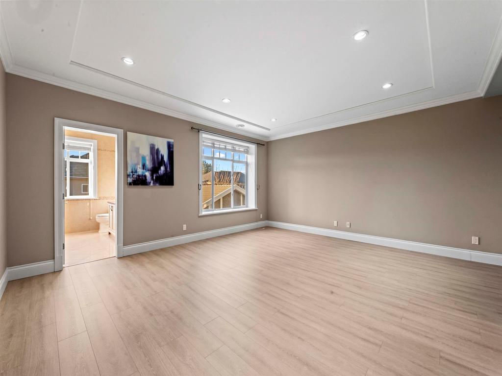 Listing Image for R3100683