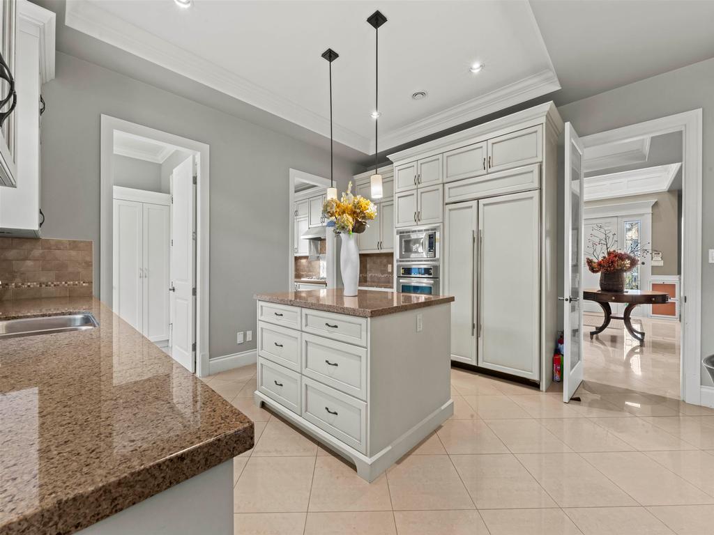 Listing Image for R3100683