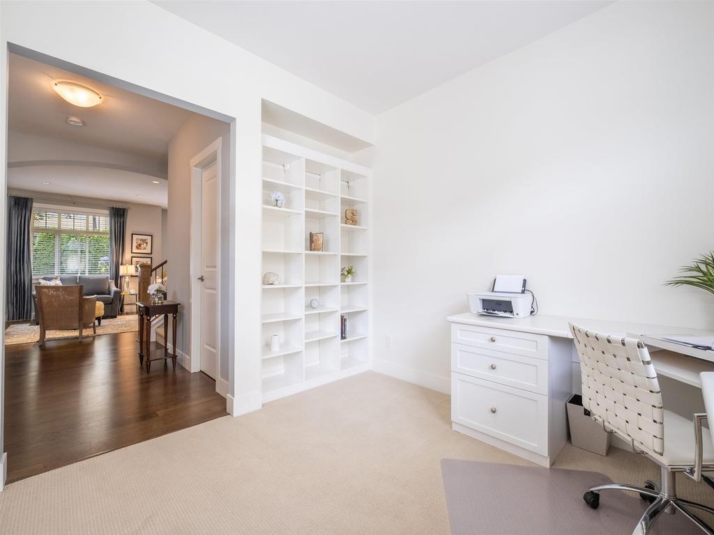 Listing Image for R3100696