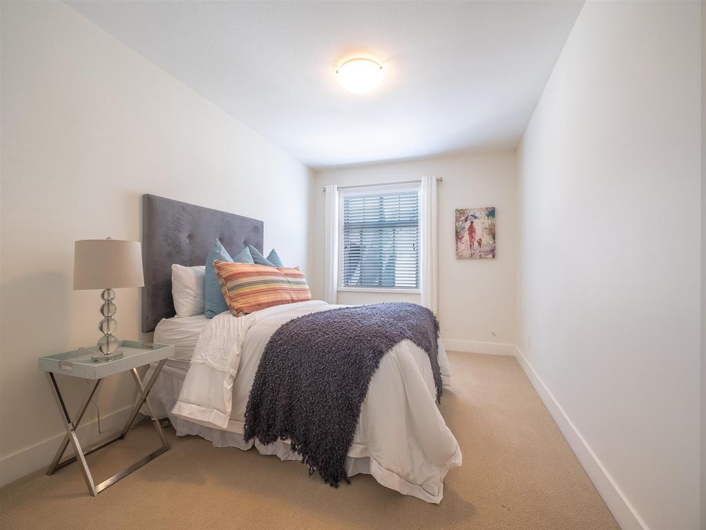 Listing Image for R3100696