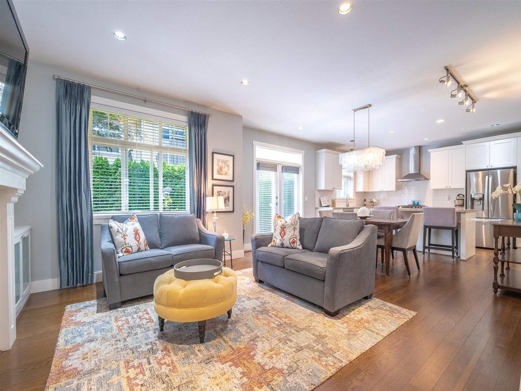 Listing Image for R3100696