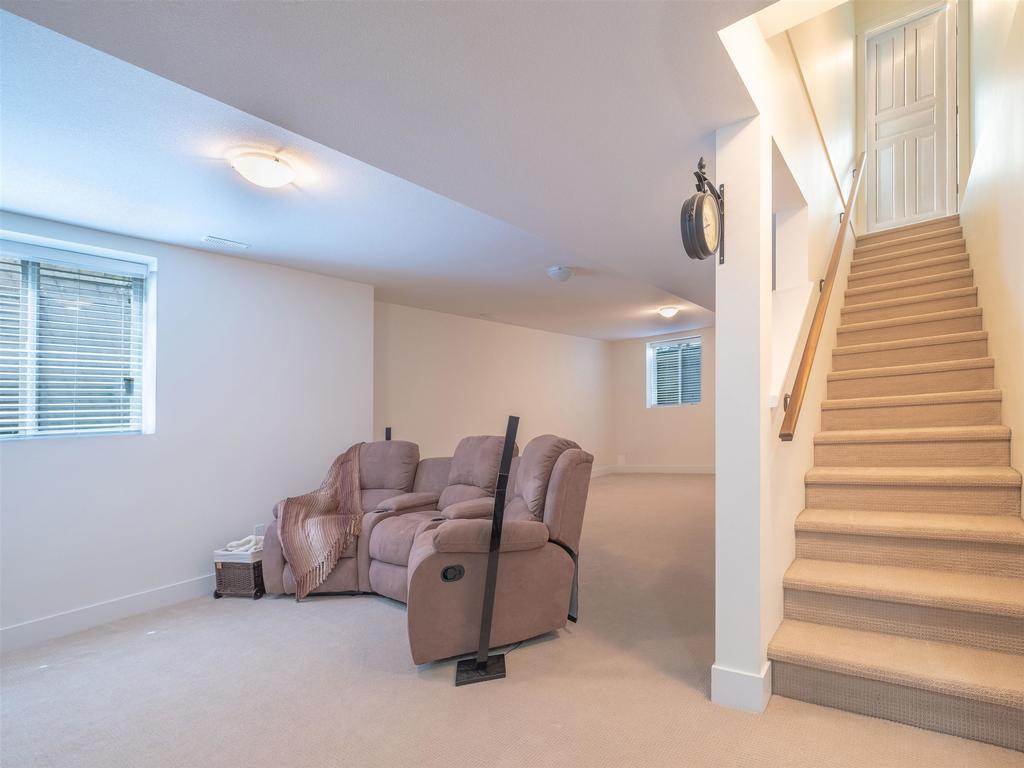 Listing Image for R3100696