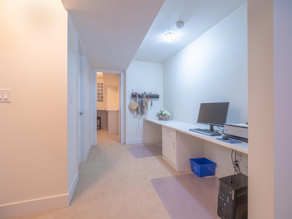 Listing Image for R3100696