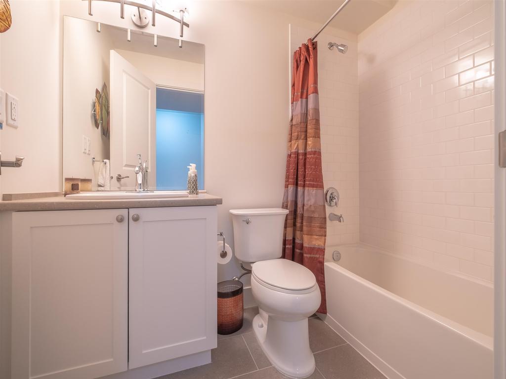 Listing Image for R3100696