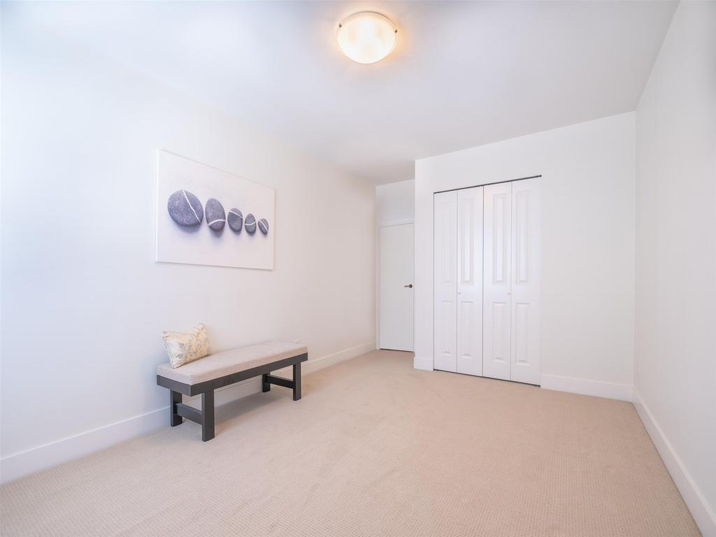 Listing Image for R3100696