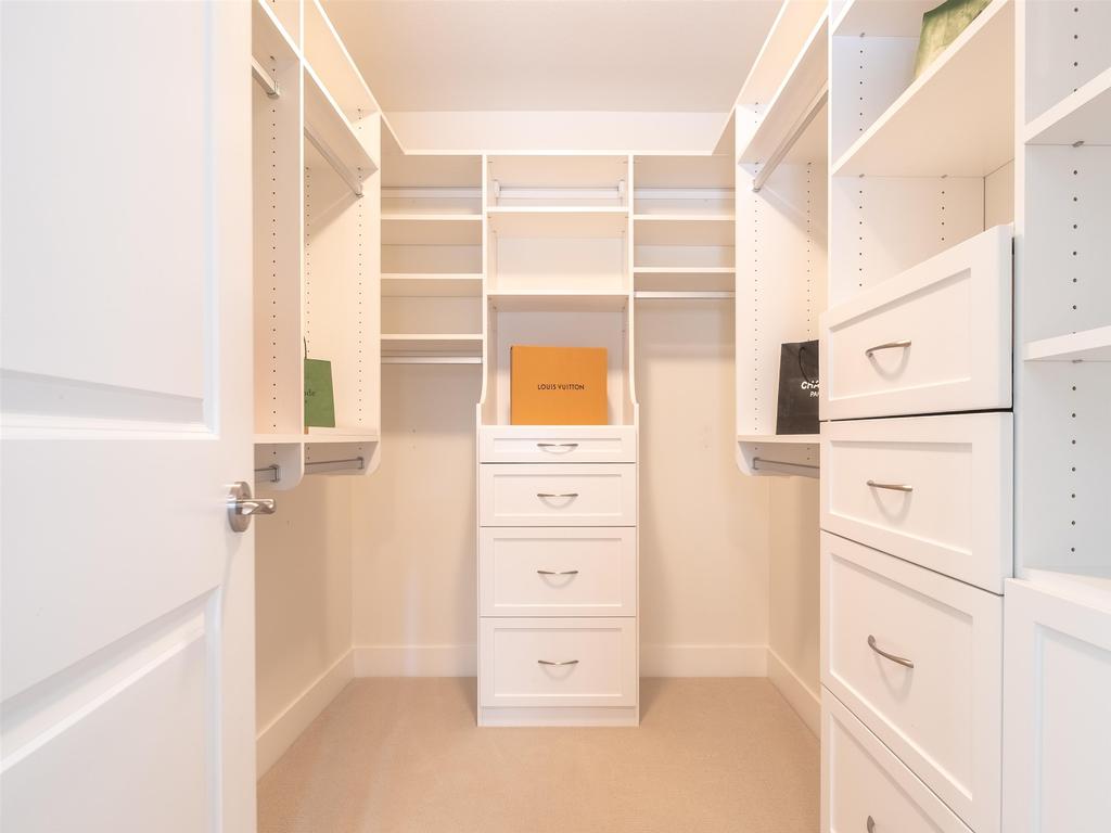 Listing Image for R3100696