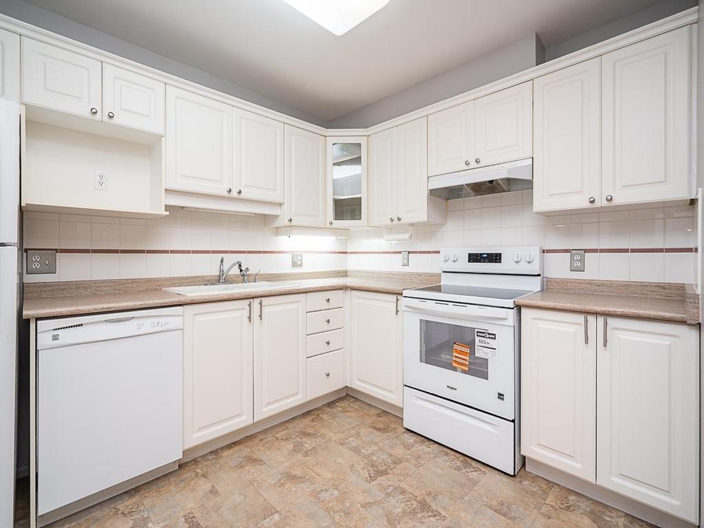 Listing Image for R3100697