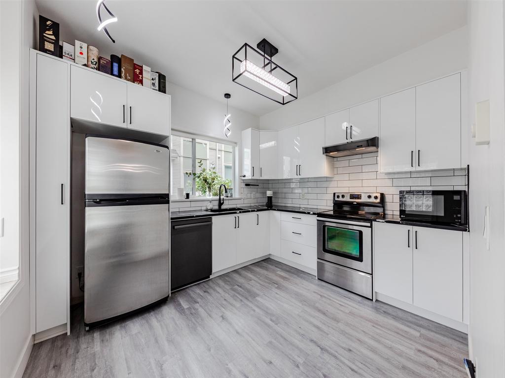 Listing Image for R3100708