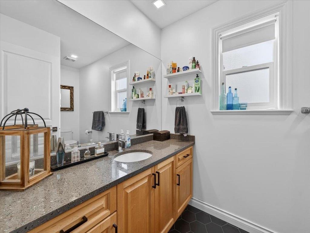 Listing Image for R3100709