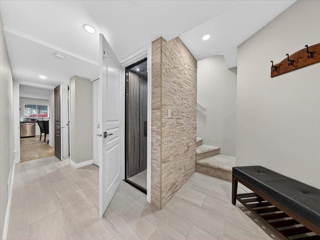 Listing Image for R3100709