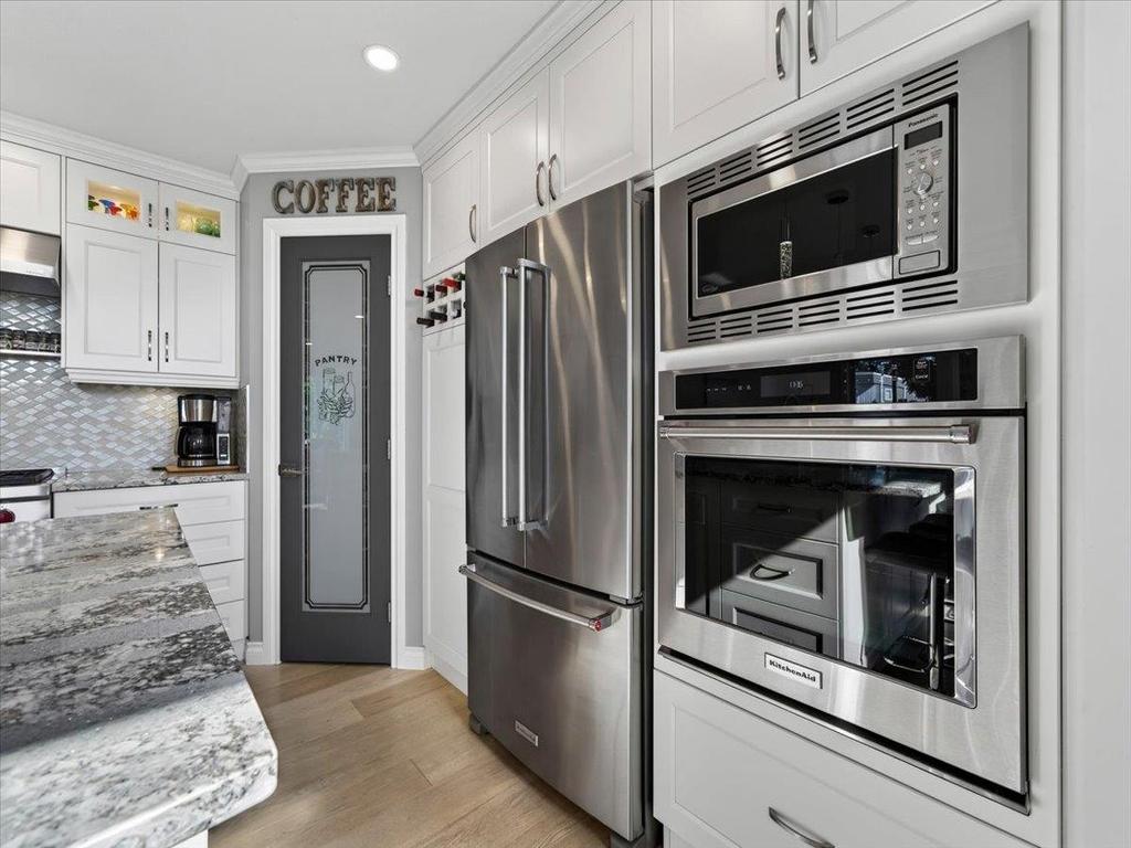 Listing Image for R3100709