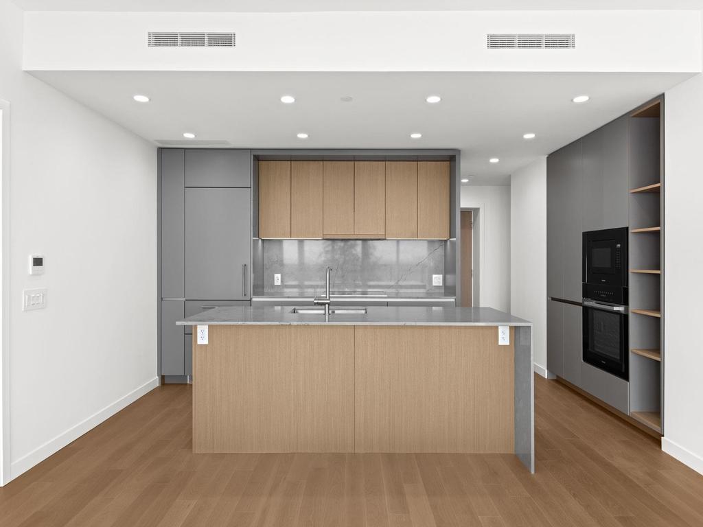 Listing Image for R3100729