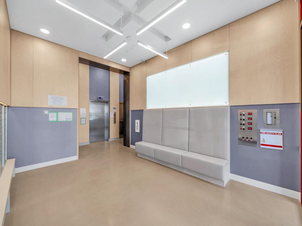 Listing Image for R3100742