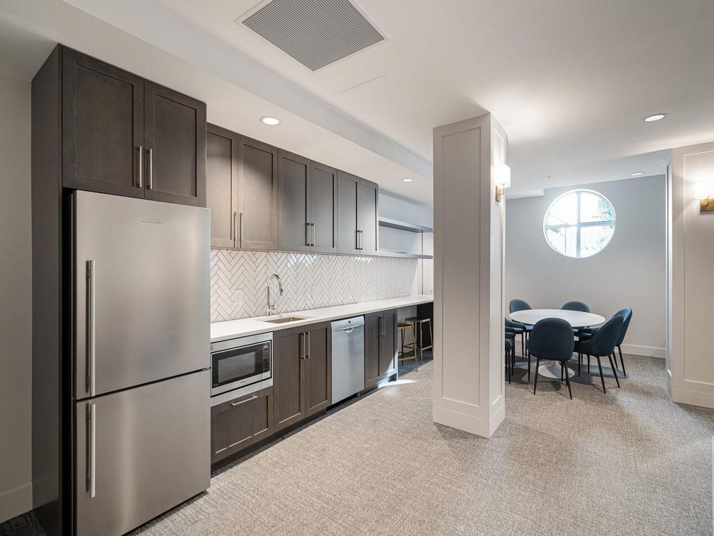 Listing Image for R3100750