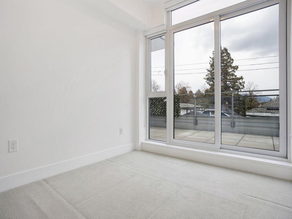 Listing Image for R3100750