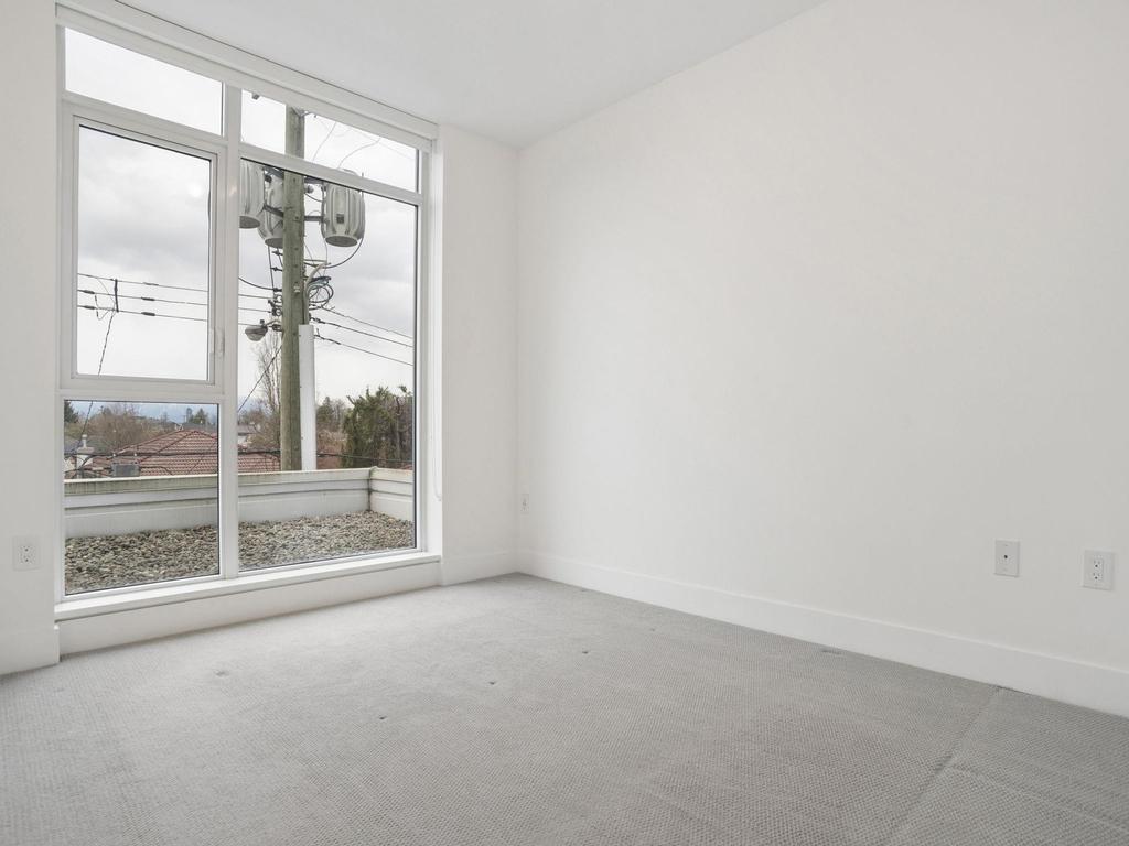 Listing Image for R3100750