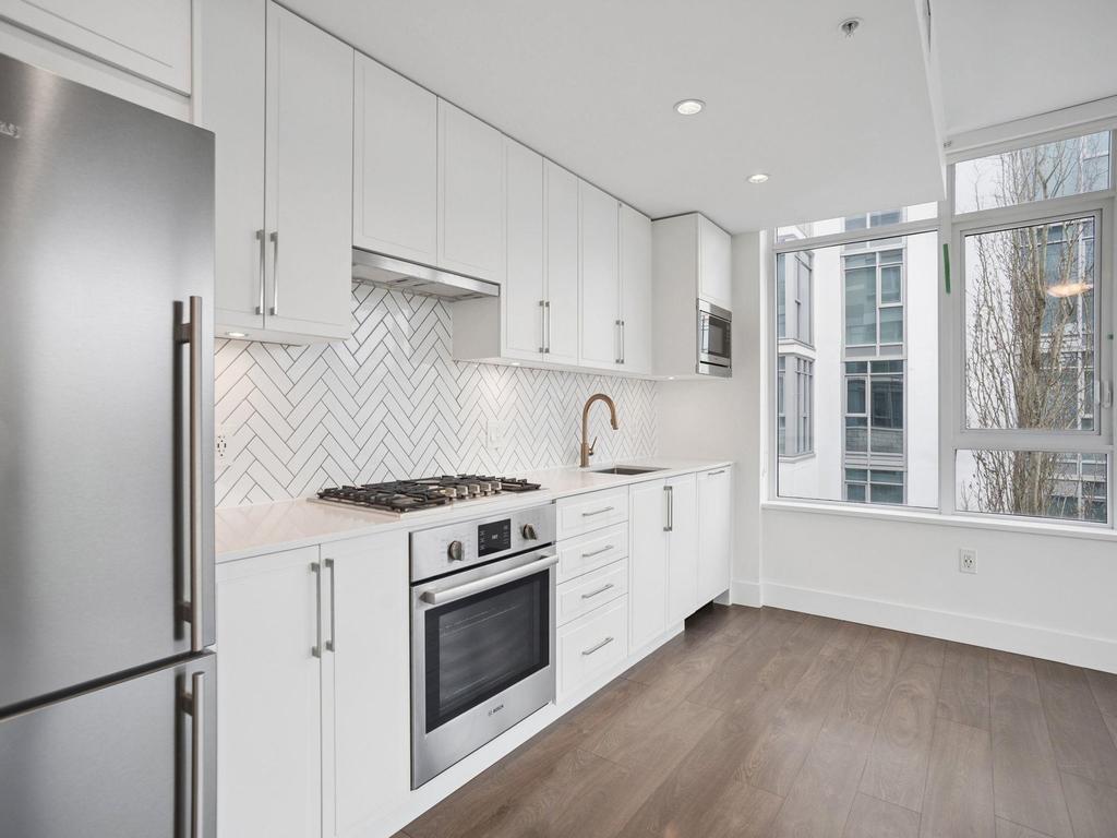 Listing Image for R3100750