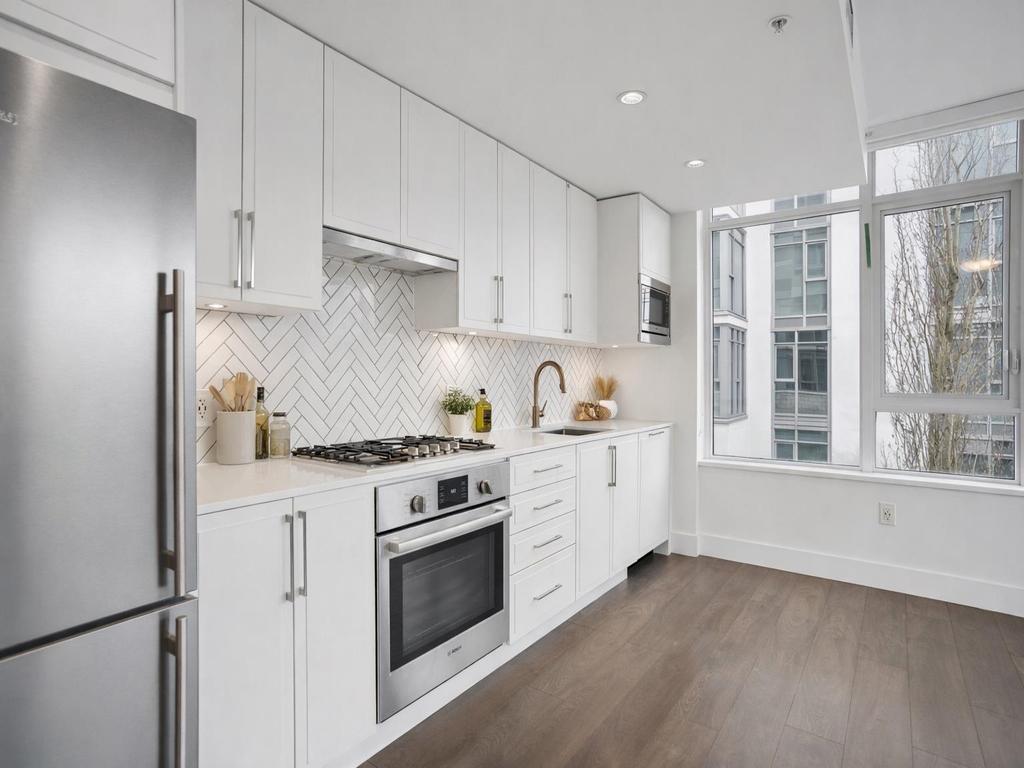 Listing Image for R3100750