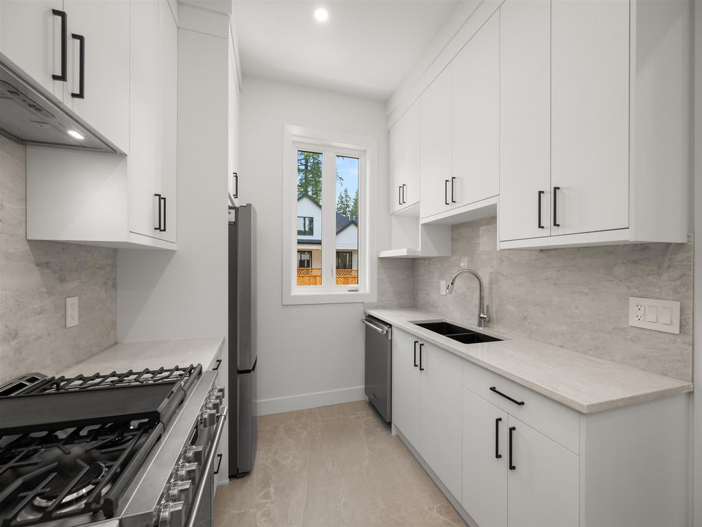 Listing Image for R3100759