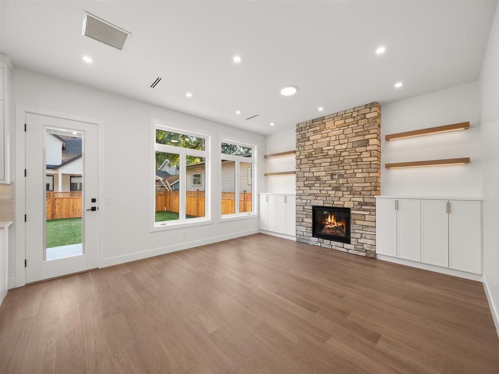 Listing Image for R3100759