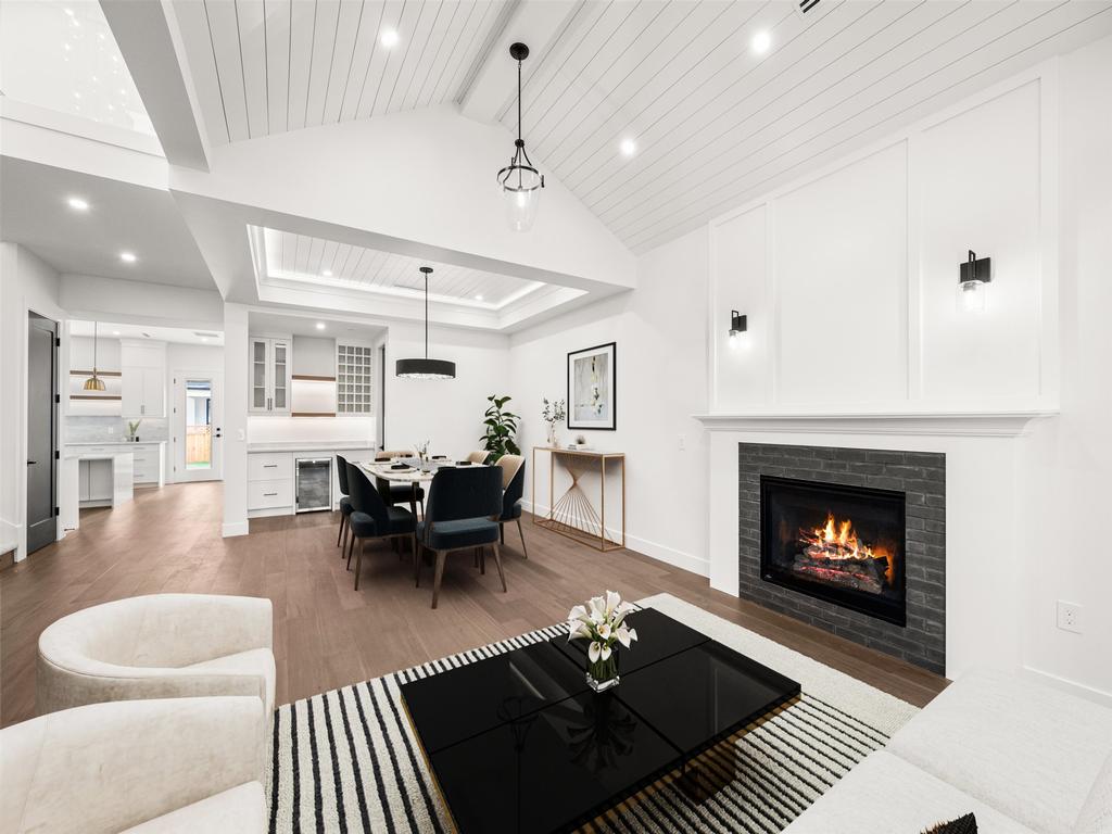 Listing Image for R3100759