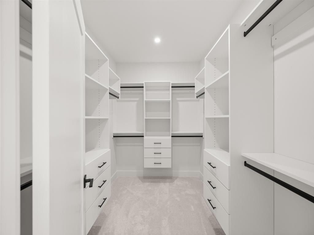 Listing Image for R3100759