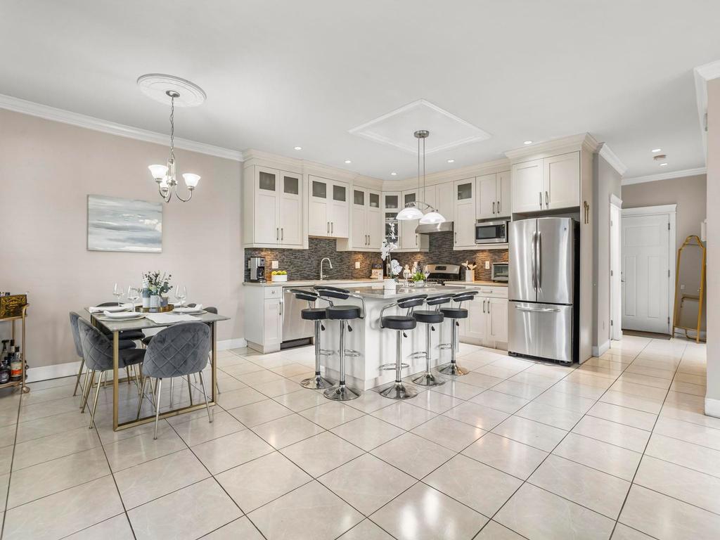 Listing Image for R3100763