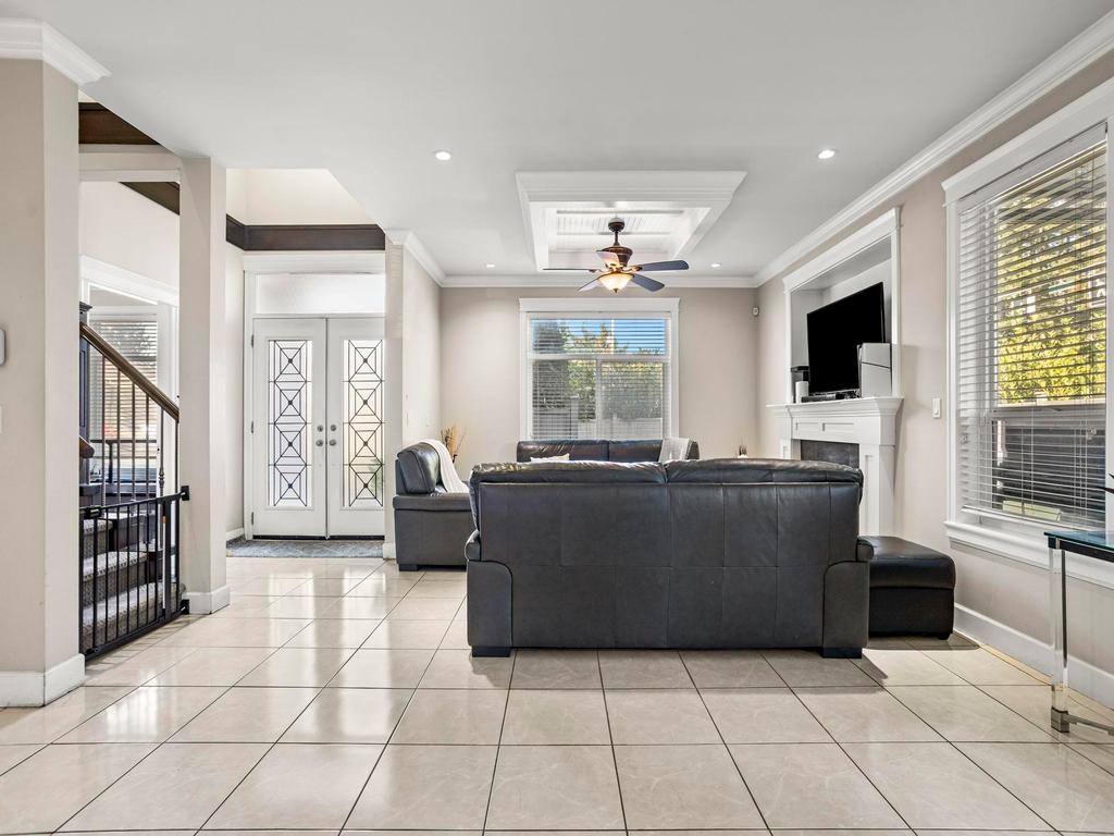 Listing Image for R3100763