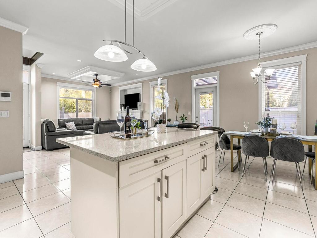 Listing Image for R3100763