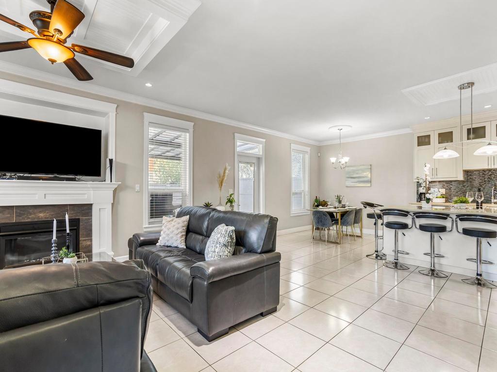 Listing Image for R3100763