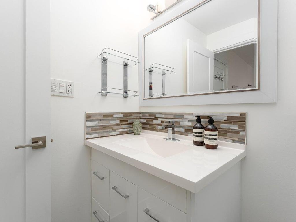 Listing Image for R3100775