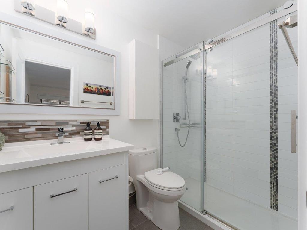 Listing Image for R3100775