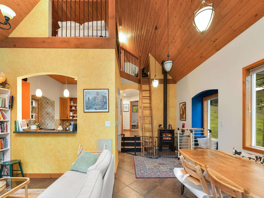 Listing Image for R3100777