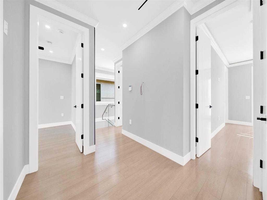 Listing Image for R3100782