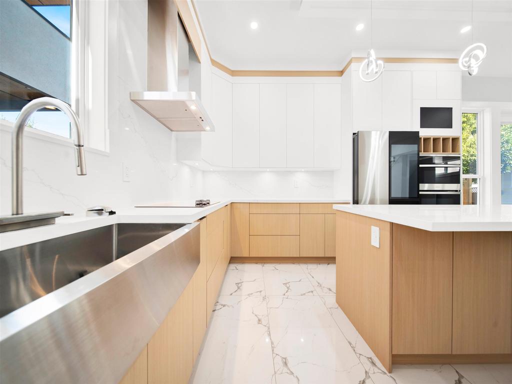 Listing Image for R3100782