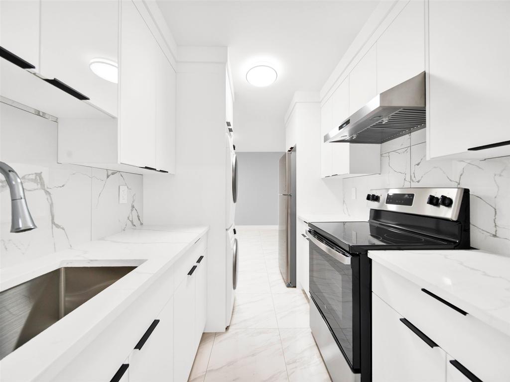 Listing Image for R3100782