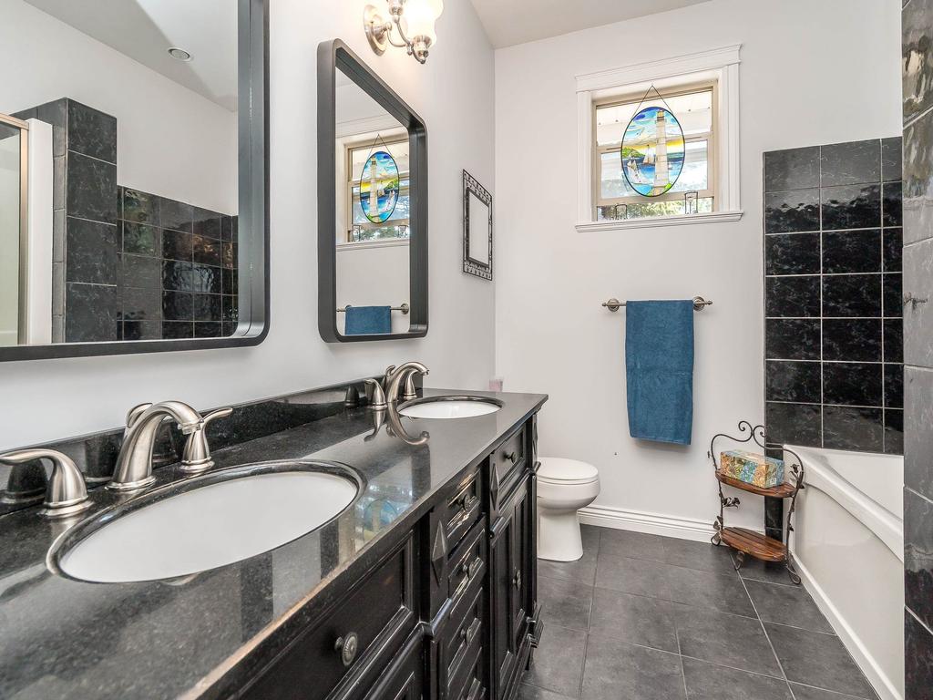 Listing Image for R3100784