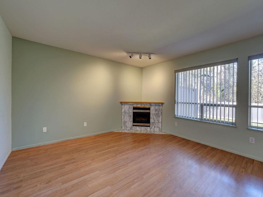 Listing Image for R3100788