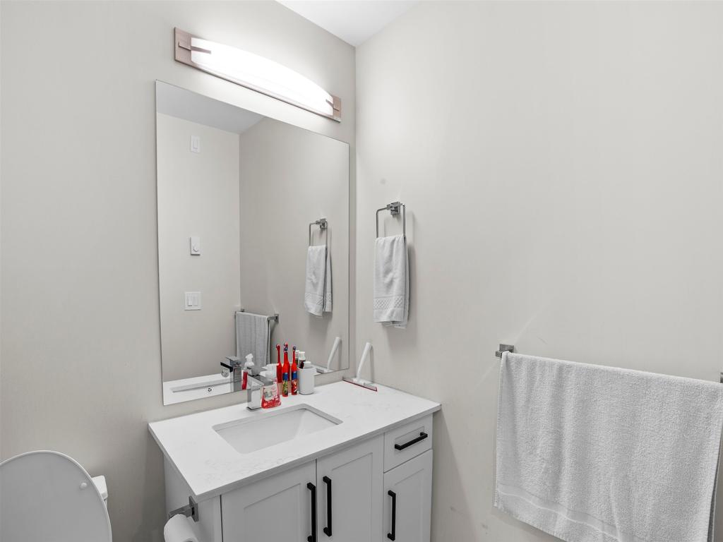 Listing Image for R3100789