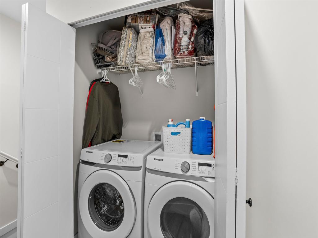 Listing Image for R3100789