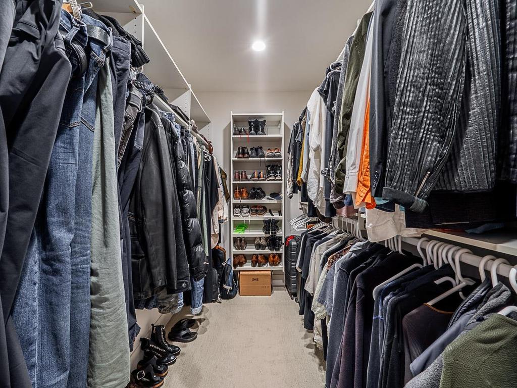 Listing Image for R3100795