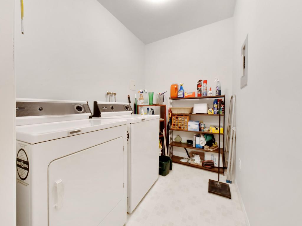 Listing Image for R3100802