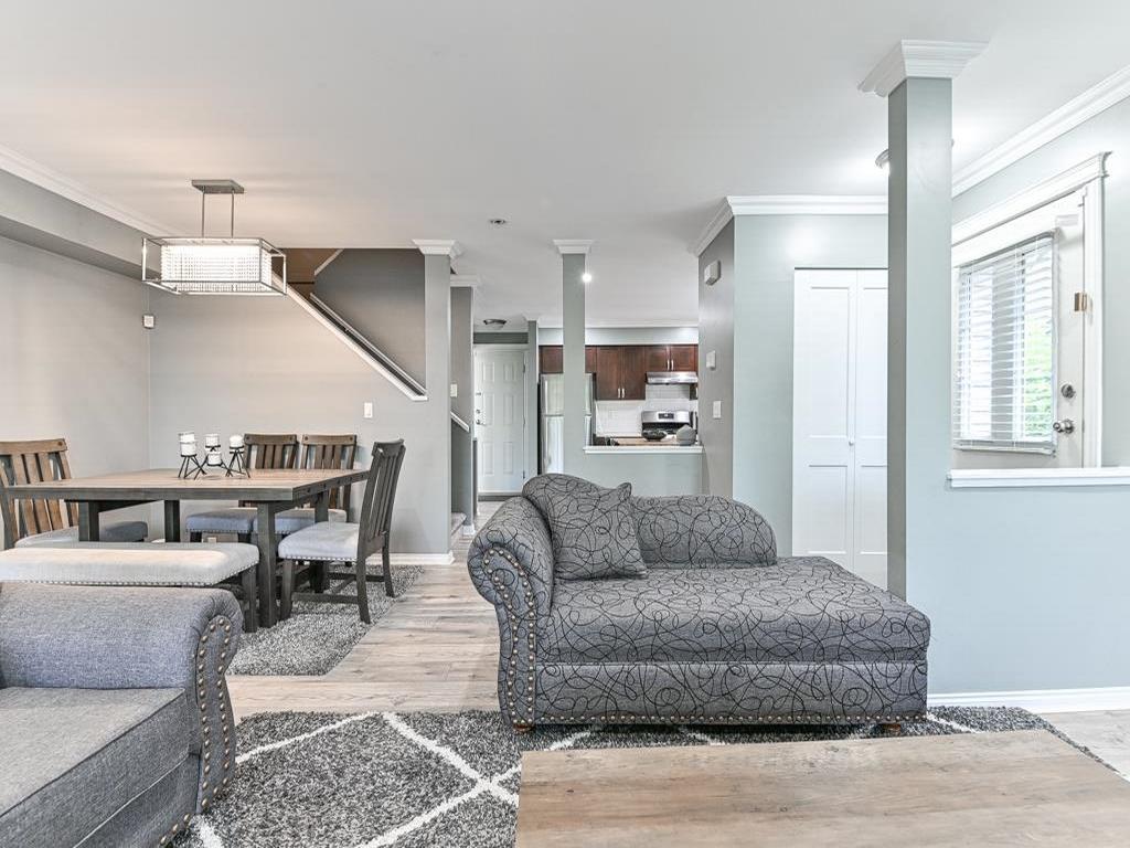 Listing Image for R3100809