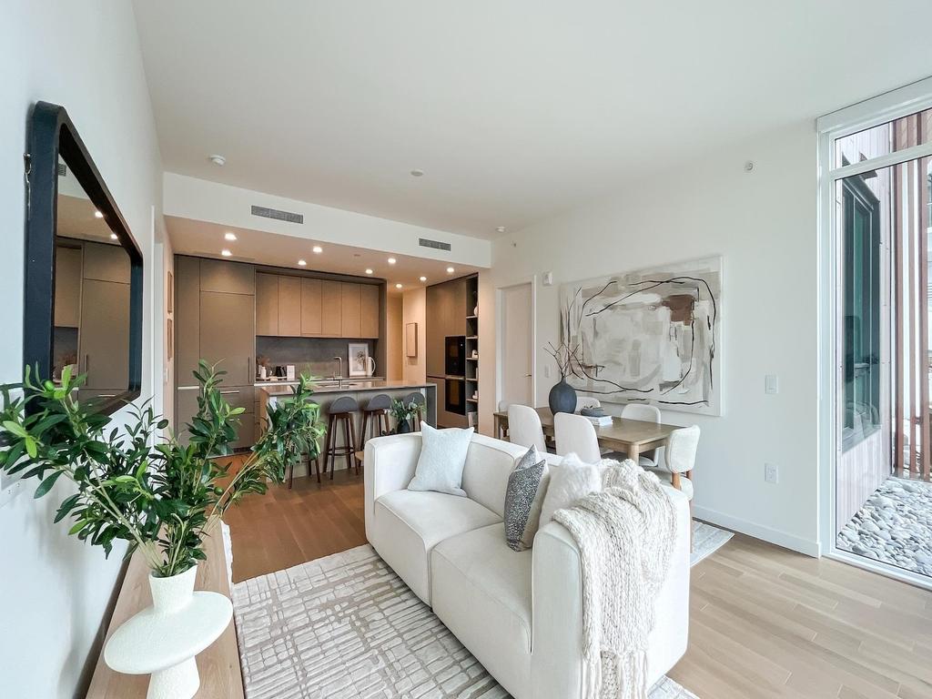 Listing Image for R3100815