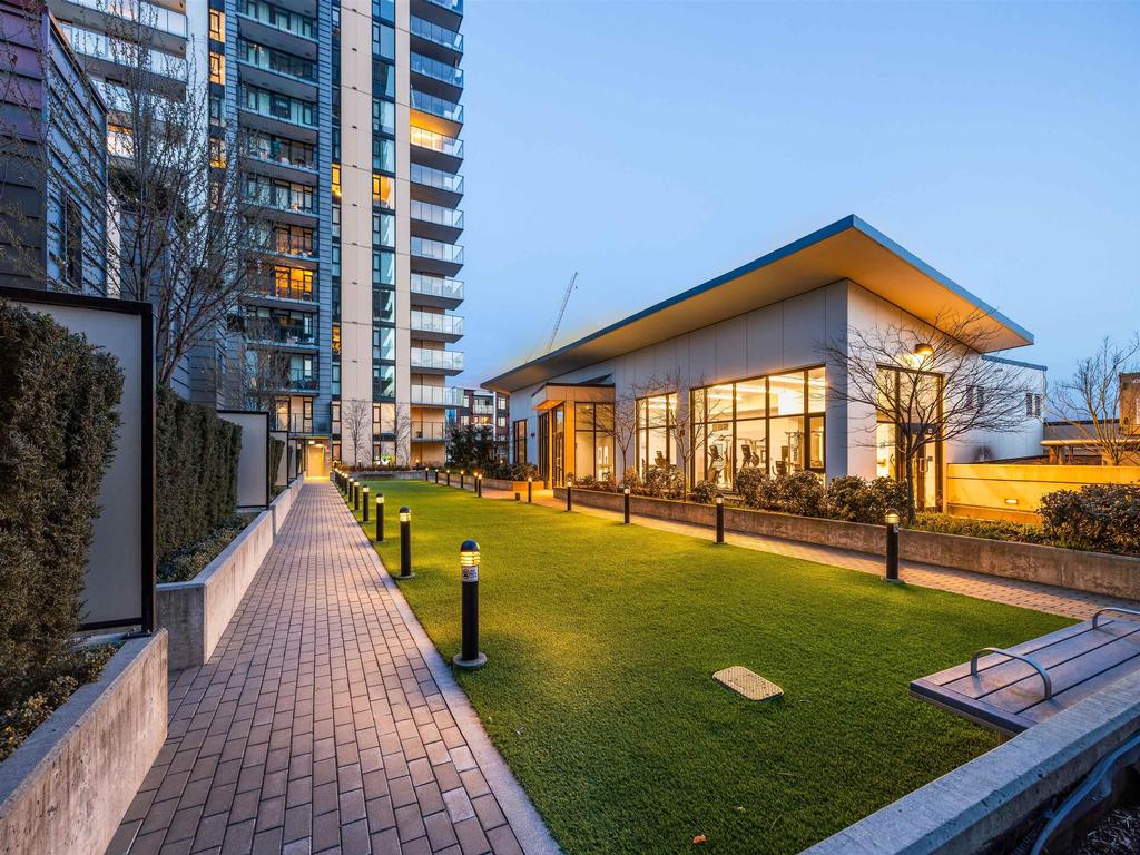 Listing Image for R3100838