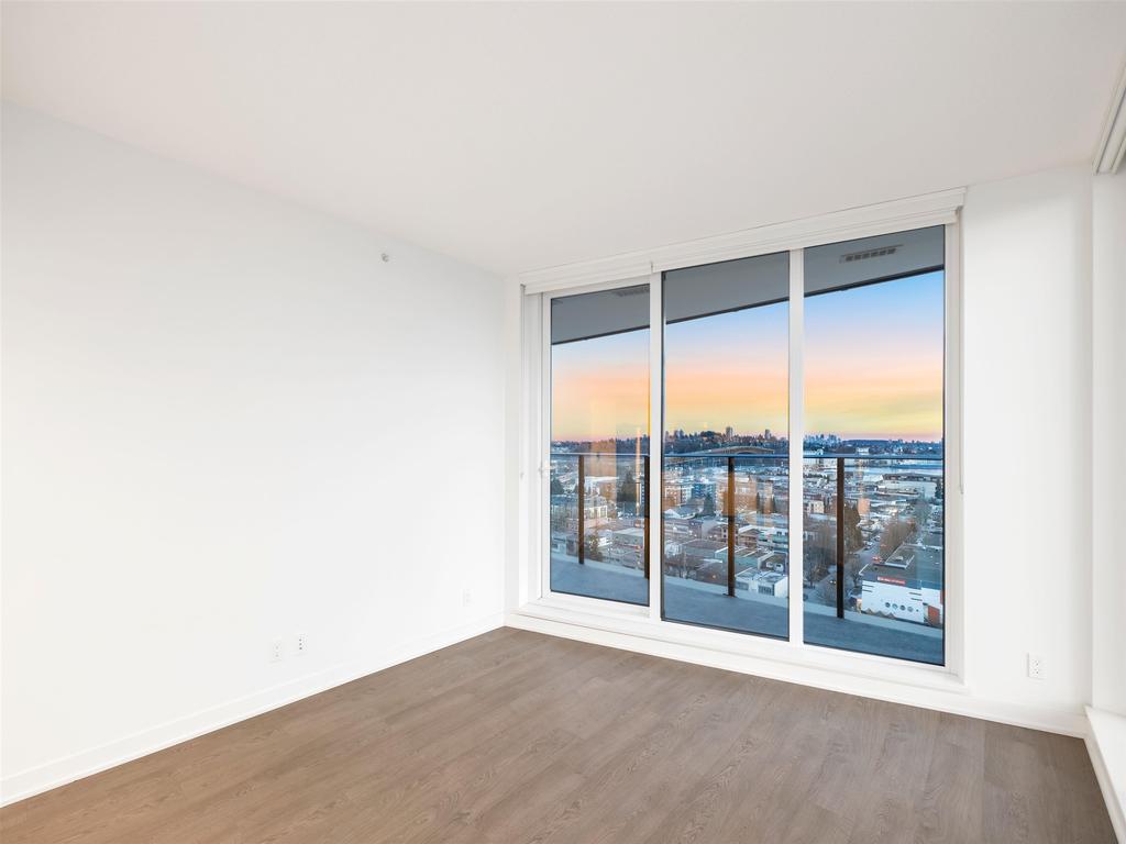 Listing Image for R3100838